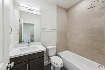 412 N Stiles Street, Houston, TX 77011 - Photo 11