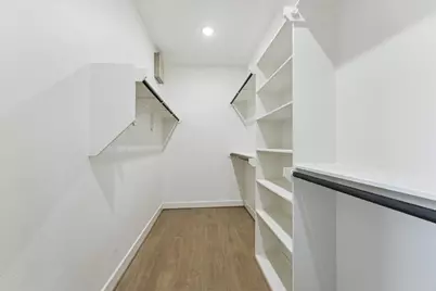 412 N Stiles Street, Houston, TX 77011 - Photo 9