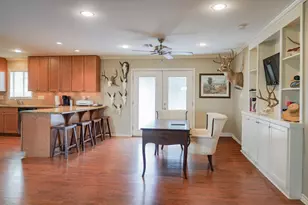 9747 N Co Rd 393, Louise, TX 77455 - Photo 7