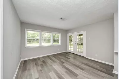 1026 16th Avenue N, Texas City, TX 77590 - Photo 11