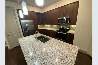 1800 St Joseph Parkway #327, Houston, TX 77003 - Photo 1