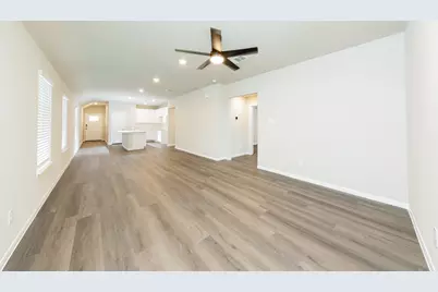 15634 Agave Valley Trail, Houston, TX 77090 - Photo 7