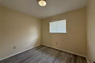 10119 Leawood Blvd, Houston, TX 77099 - Photo 7