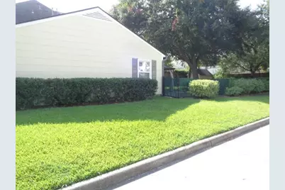 5125 Locust Street, Bellaire, TX 77401 - Photo 3