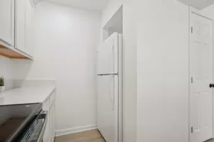 2800 Jeanetta St, Houston, TX 77063 - Photo 11