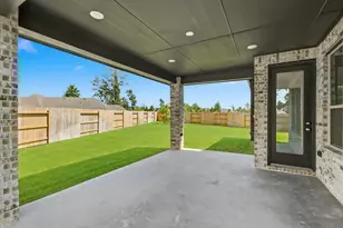13105 Brg Crst Dr, Conroe, TX 77302 - Photo 19