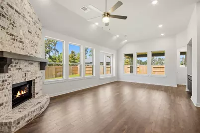 13105 Bridge Crest Drive, Conroe, TX 77302 - Photo 5
