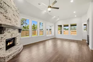 13105 Brg Crst Dr, Conroe, TX 77302 - Photo 5