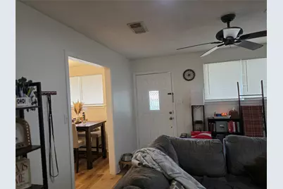 600 E Plum Street, Angleton, TX 77515 - Photo 7