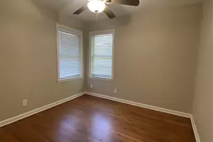 1105 Alice St, Sweeny, TX 77480 - Photo 11