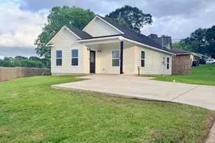 810 Brown St, Brenham, TX 77833 - Photo 3