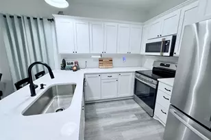 810 Brown St, Brenham, TX 77833 - Photo 15