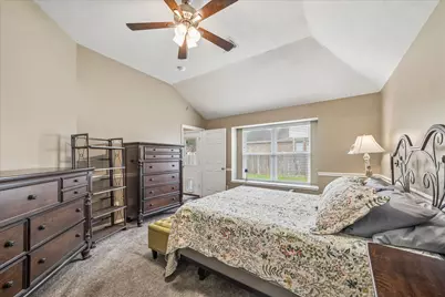16603 Lighthouse View Drive NW, Friendswood, TX 77546 - Photo 11