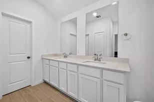 2206 Via Cami Ln, Houston, TX 77051 - Photo 35