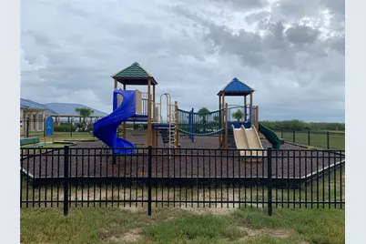 3029 Camp Hulen Dr, Palacios, TX 77465 - Photo 13