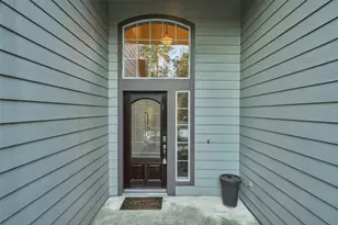87 Benedict Canyon Loop, The Woodlands, TX 77382 - Photo 5