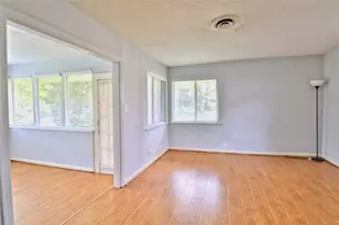 3210 Cloverdale St, Houston, TX 77025 - Photo 7