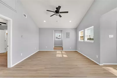 7003 Schlitz Lane #B, Hitchcock, TX 77563 - Photo 5