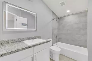 7003 Schlitz Ln, Hitchcock, TX 77563 - Photo 7