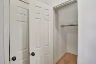 4527 Natural Bridge Dr, Houston, TX 77345 - Photo 5