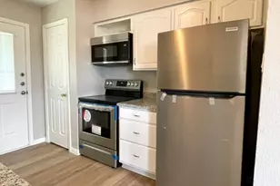 1914 Larrabee St, Seabrook, TX 77586 - Photo 7