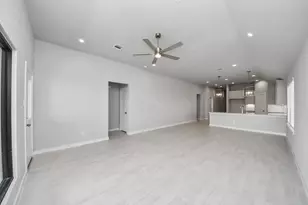 11118 Tulip Rdg Trl, Houston, TX 77044 - Photo 17