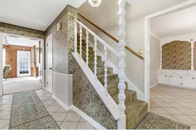 211 Shenandoah Drive, Shenandoah, TX 77381 - Photo 5