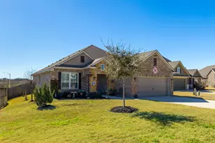2001 Vineyard Pass, Brenham, TX 77833 - Photo 45