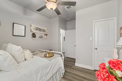 2001 Vineyard Pass, Brenham, TX 77833 - Photo 27