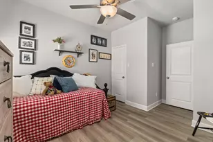 2001 Vineyard Pass, Brenham, TX 77833 - Photo 29