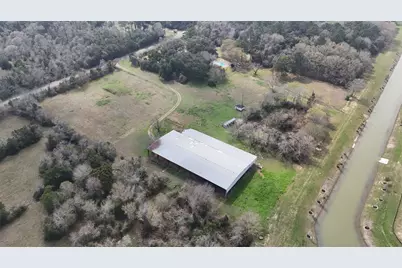 2401 Flora/Cr 422 Road, Alvin, TX 77511 - Photo 13