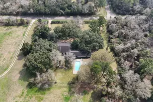 2401 Flora/Cr 422 Rd, Alvin, TX 77511 - Photo 17