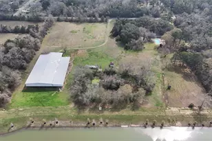 2401 Flora/Cr 422 Rd, Alvin, TX 77511 - Photo 15
