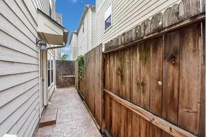 1622 W 25th Street, Houston, TX 77008 - Photo 5
