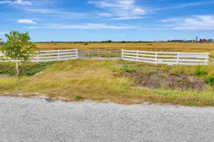 730 Co Rd 227, Ganado, TX 77962 - Photo 1