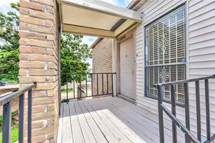 3742 Thistlemont Dr, Houston, TX 77042 - Photo 7