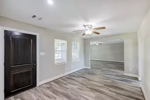 8510 Alcott Dr, Houston, TX 77080 - Photo 3