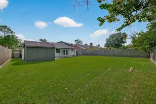 511 Bellmar Ln, Friendswood, TX 77546 - Photo 21