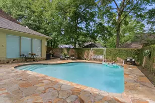901 Longmire Rd, Conroe, TX 77304 - Photo 35