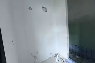 232 E 38th St, Houston, TX 77018 - Photo 7