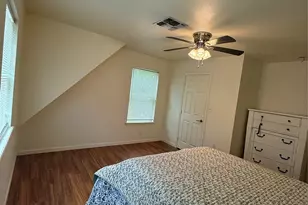 1011 10th St, Huntsville, TX 77320 - Photo 25