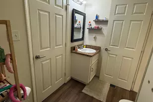 1011 10th St, Huntsville, TX 77320 - Photo 13