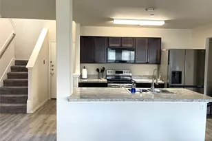 2118 Oakwood Forest Dr, Bryan, TX 77803 - Photo 9