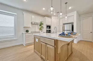 323 Highland Bayou Dr, Conroe, TX 77304 - Photo 13