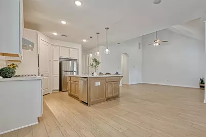 323 Highland Bayou Drive, Conroe, TX 77304 - Photo 11