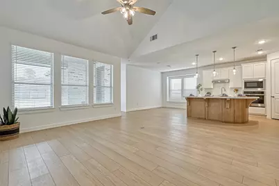 323 Highland Bayou Drive, Conroe, TX 77304 - Photo 7