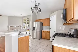 7507 Omaha Dr, Baytown, TX 77521 - Photo 25