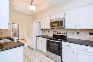 7447 Cambridge St, Houston, TX 77054 - Photo 13