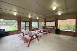 7447 Cambridge St, Houston, TX 77054 - Photo 37