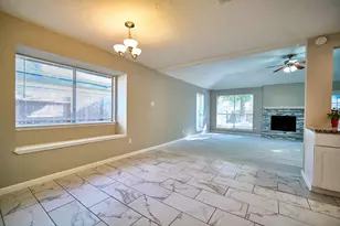 2314 Pebbledowne Cir, Sugar Land, TX 77478 - Photo 7